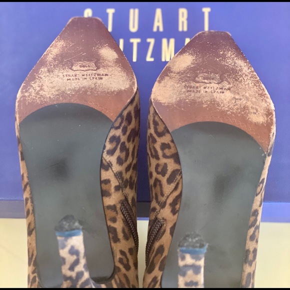 🌟SOLD🌟Stuart Weitzman Booties in Cashew Leopard Suede - Picture 6 of 8